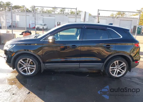 2016 Lincoln Mkc Reserve z USA, uszkodzony, nr VIN 5LMCJ3D95GUJ05424